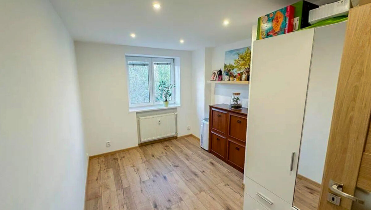 PHOTO-2025-09-15-15-49-16