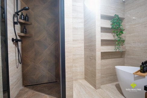 DSCF7707-Edit