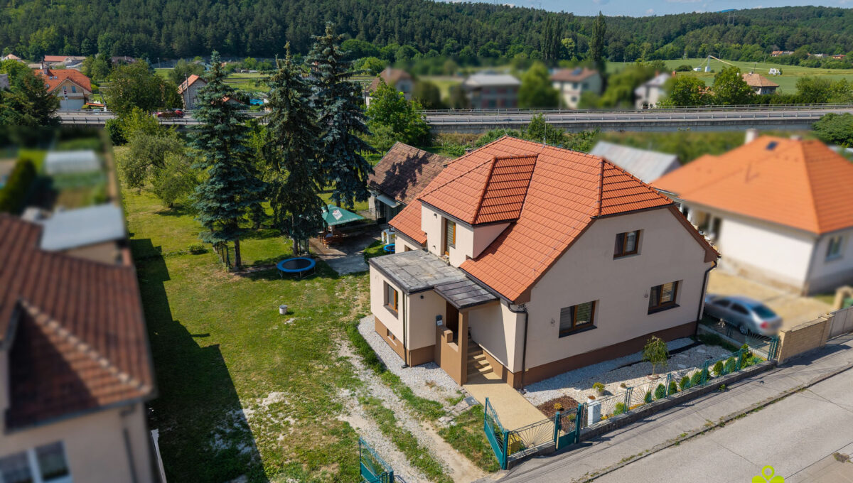 dji_fly_20260602_150332_0013_1780405872188_photo