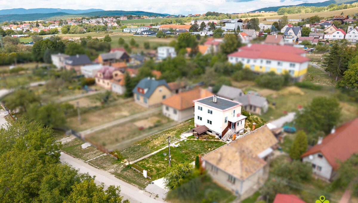 dji_fly_20260903_114920_0168_1789732272215_photo-Edit