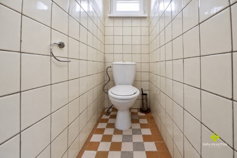 Bright bathroom with a clean window