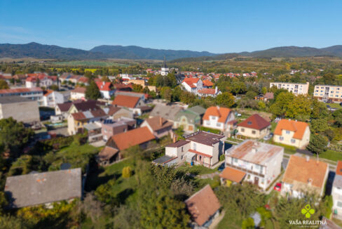 DJI_20261003140050_0543_D-Edit
